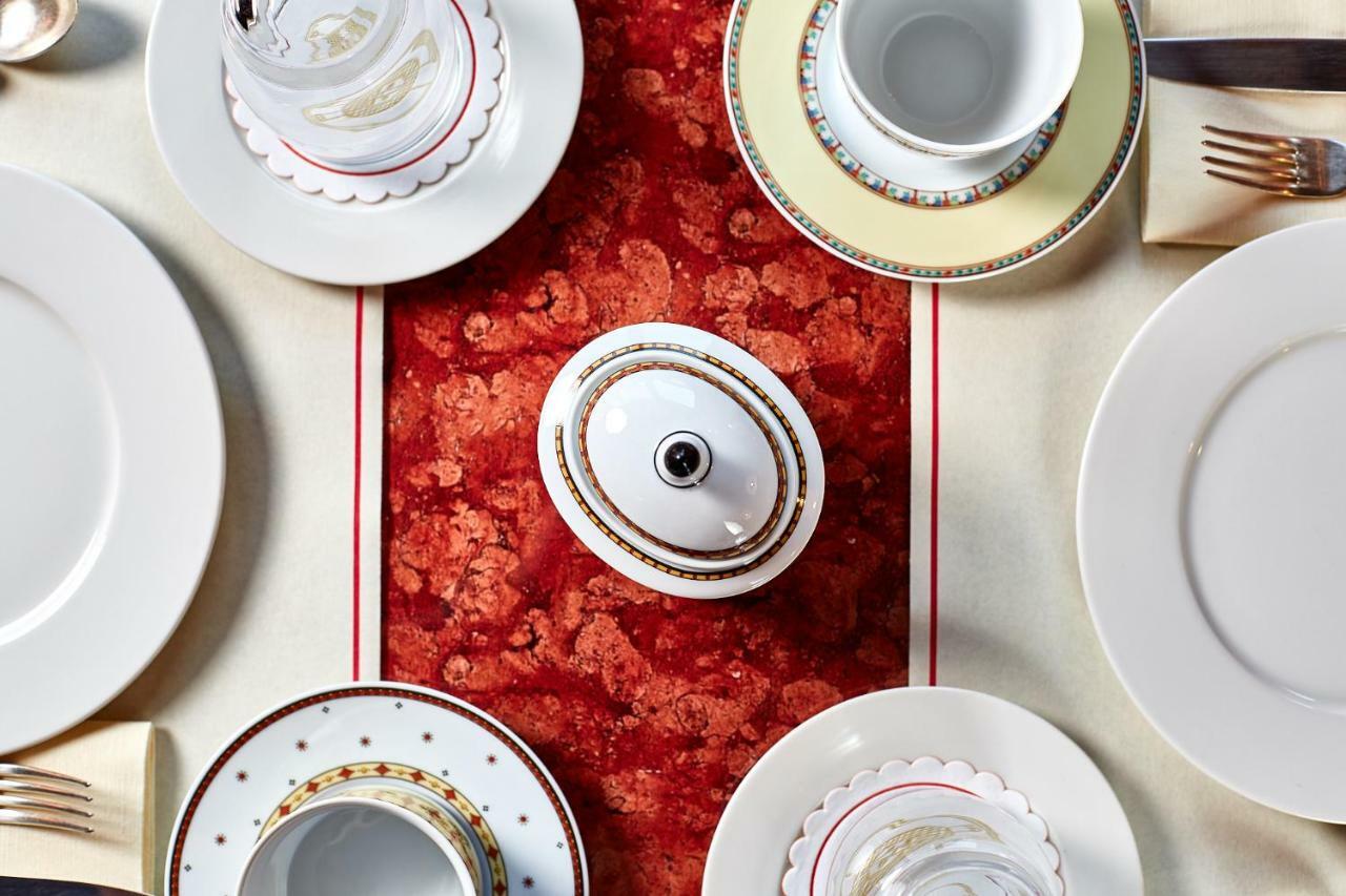Albergo Trattoria Il Leone Pomponesco Esterno foto