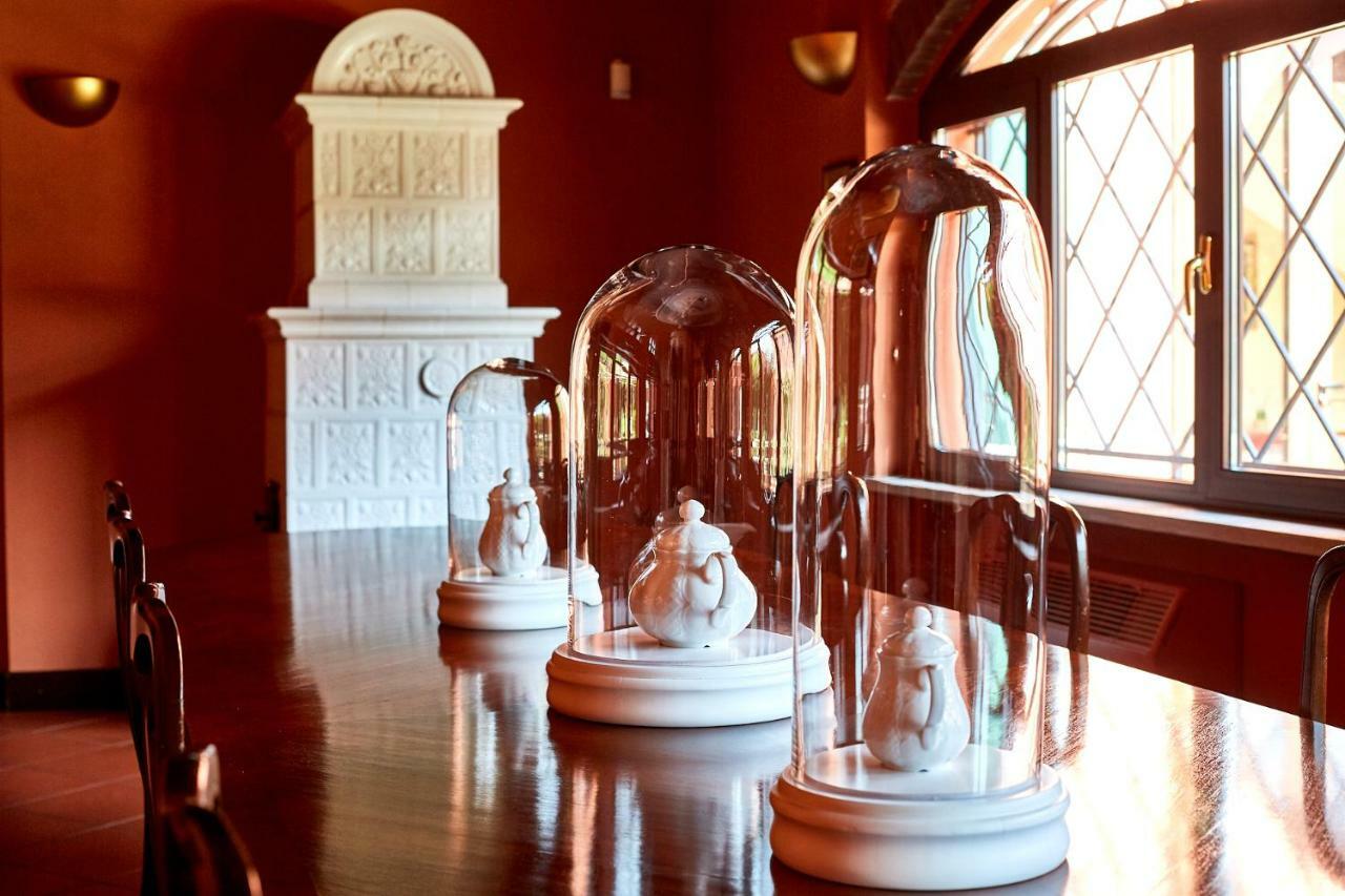 Albergo Trattoria Il Leone Pomponesco Esterno foto
